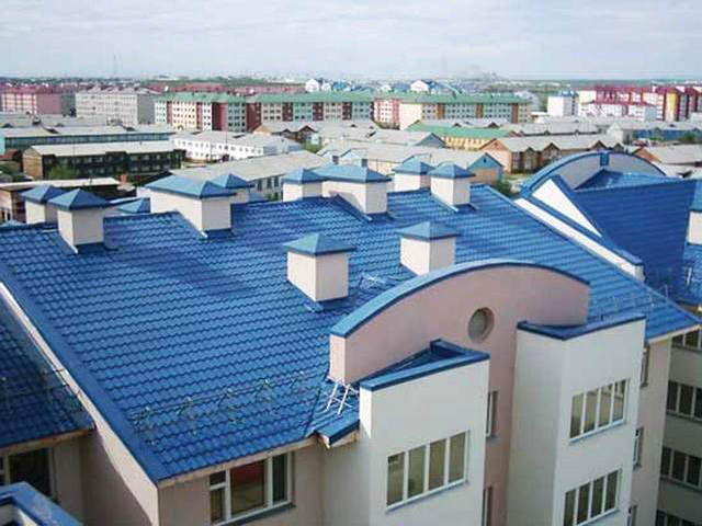 Крыша из металлочерепицы